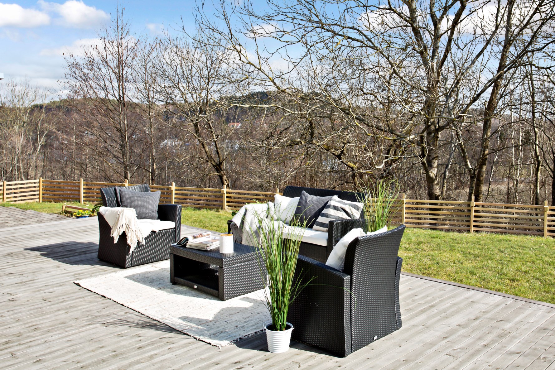 Trädgård med insynsskydd