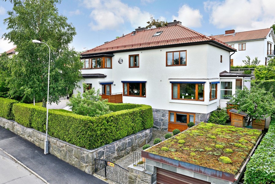 Bild 1 Bögatan 27