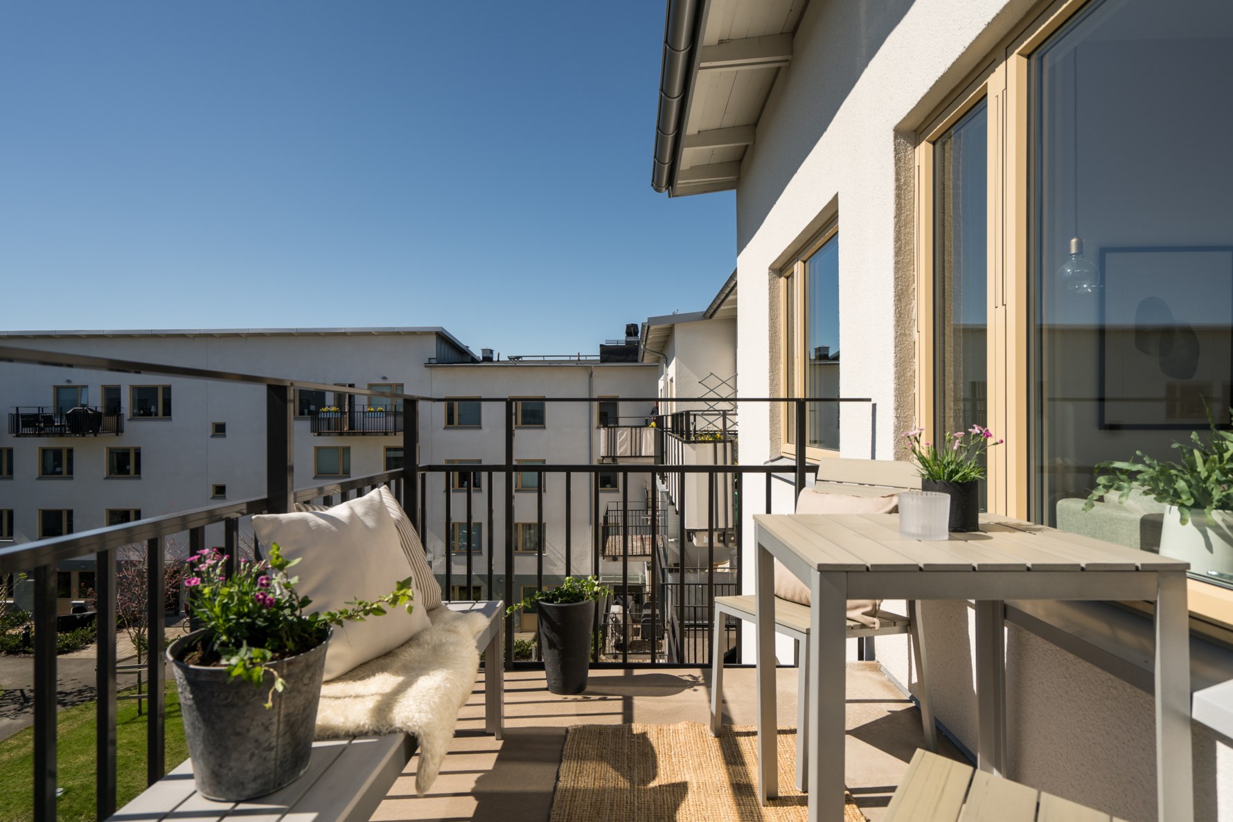 Bild 2 Astris Gata 76