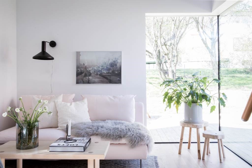 Lågupplöst Rymden i rummet ger en luftig känsla