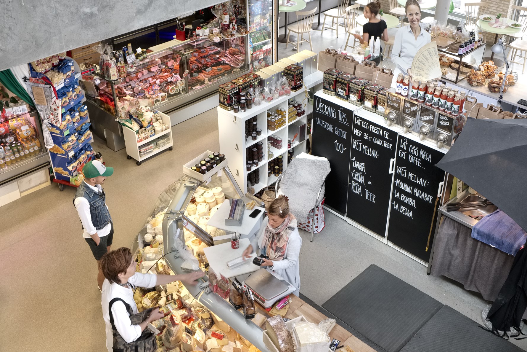 Köp delikatesser till kvällens middag