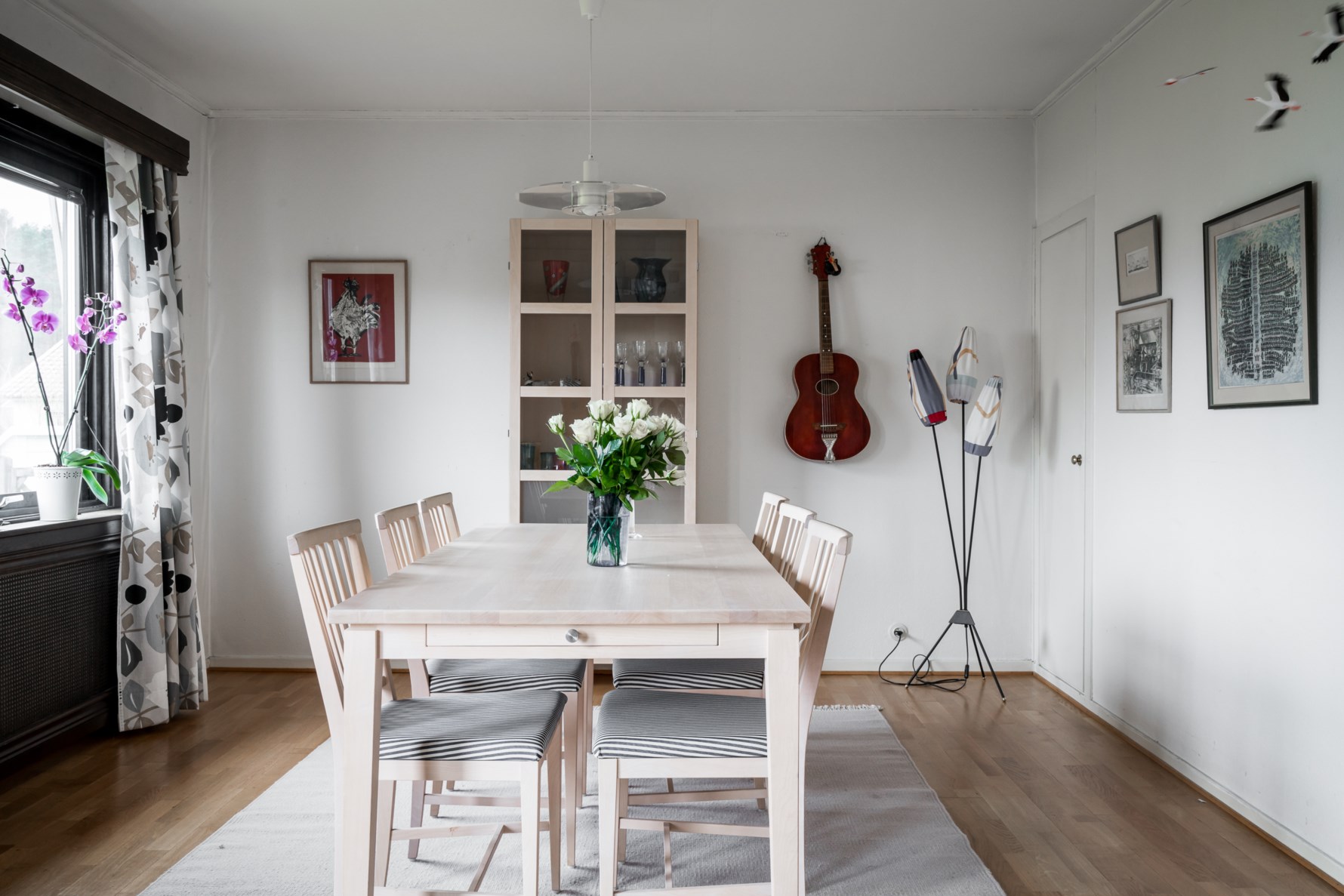 Bara att bjuda över vänner och familj på middagar