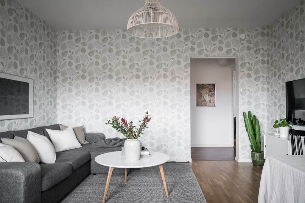 Lågupplöst Stort vardagsrum med plats för de större sällskapen