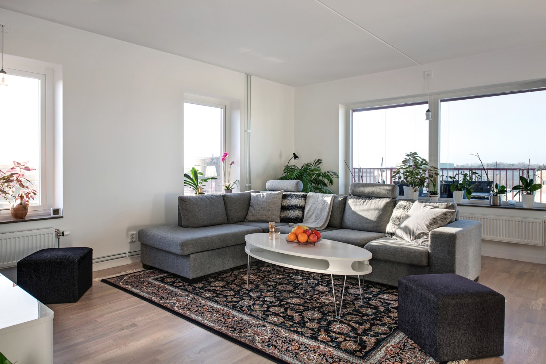 Bild 2 Valthornsgatan 6