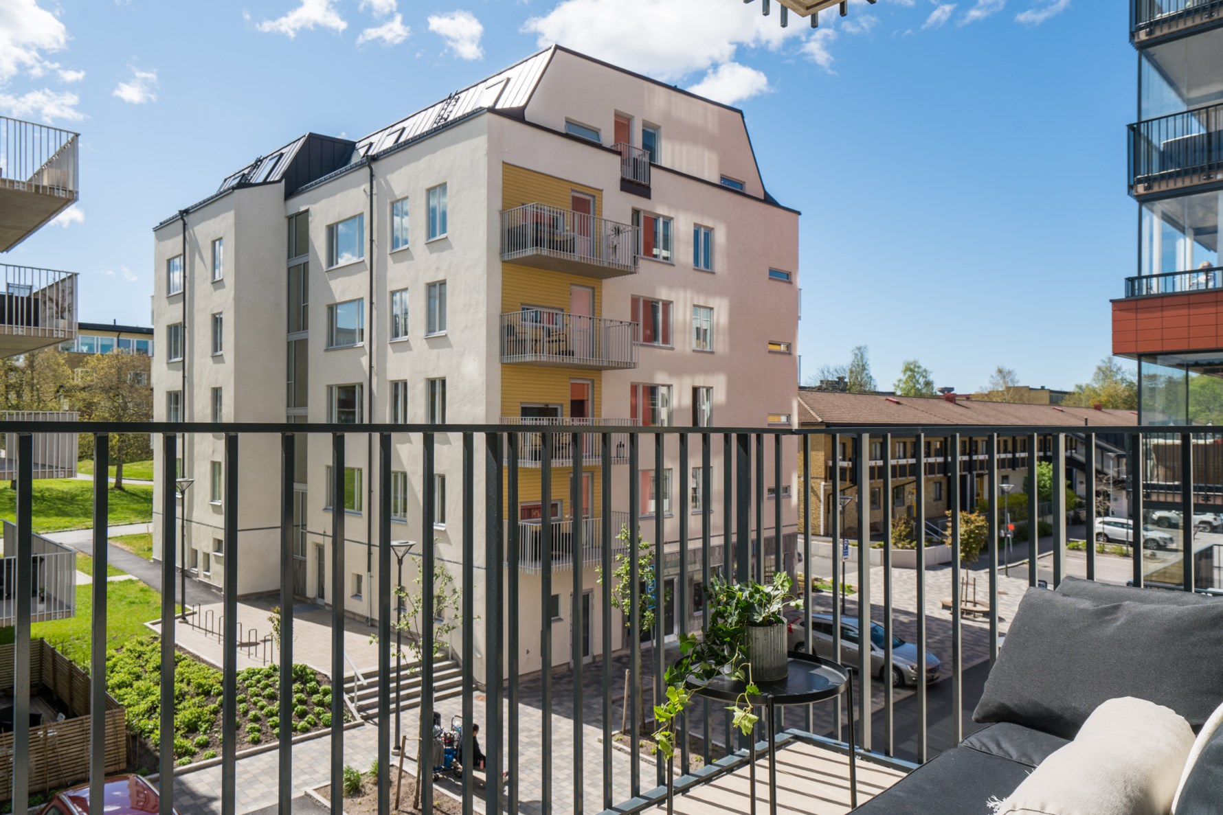 Bild 3 Vallhamra Torg 16