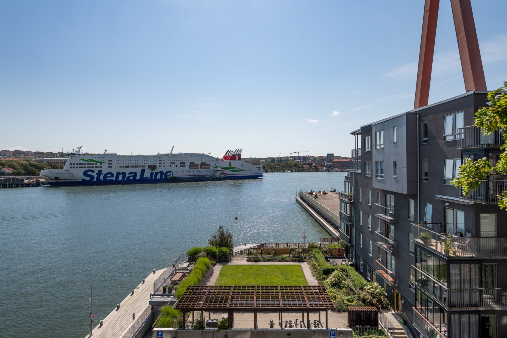 Bild 2 Ostindiefararen 65