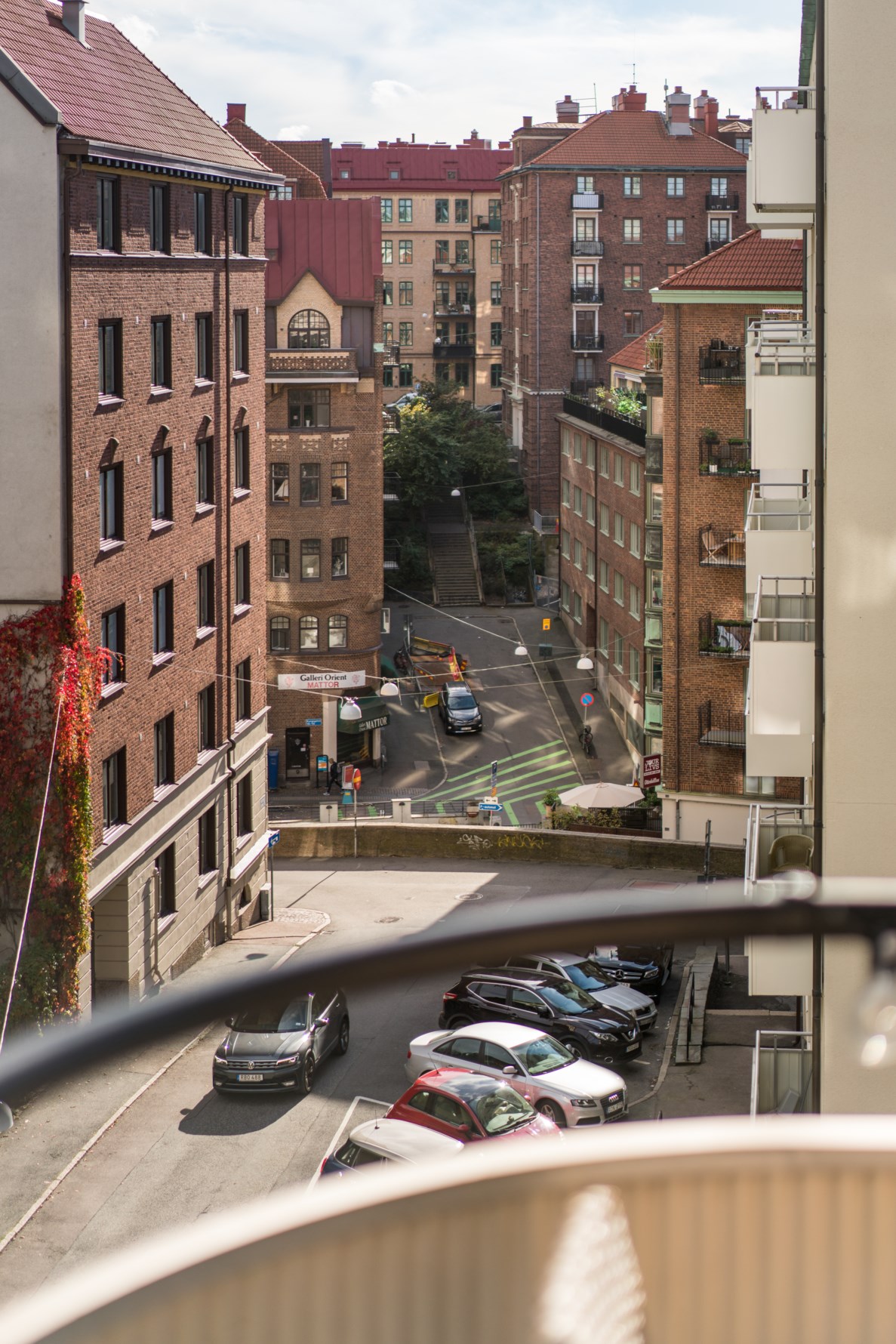 Den första av två underbara balkonger!