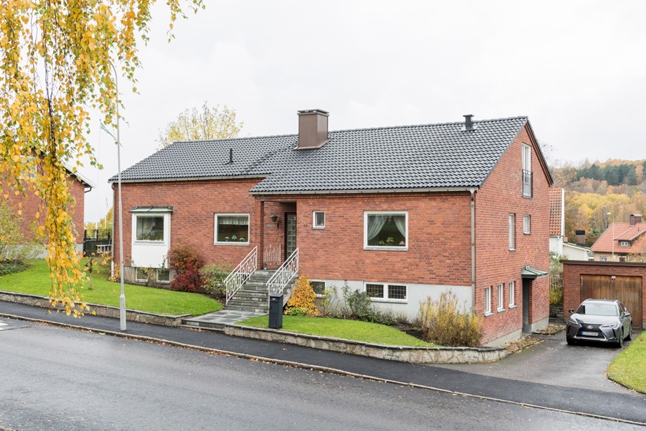 Vallareleden 42
