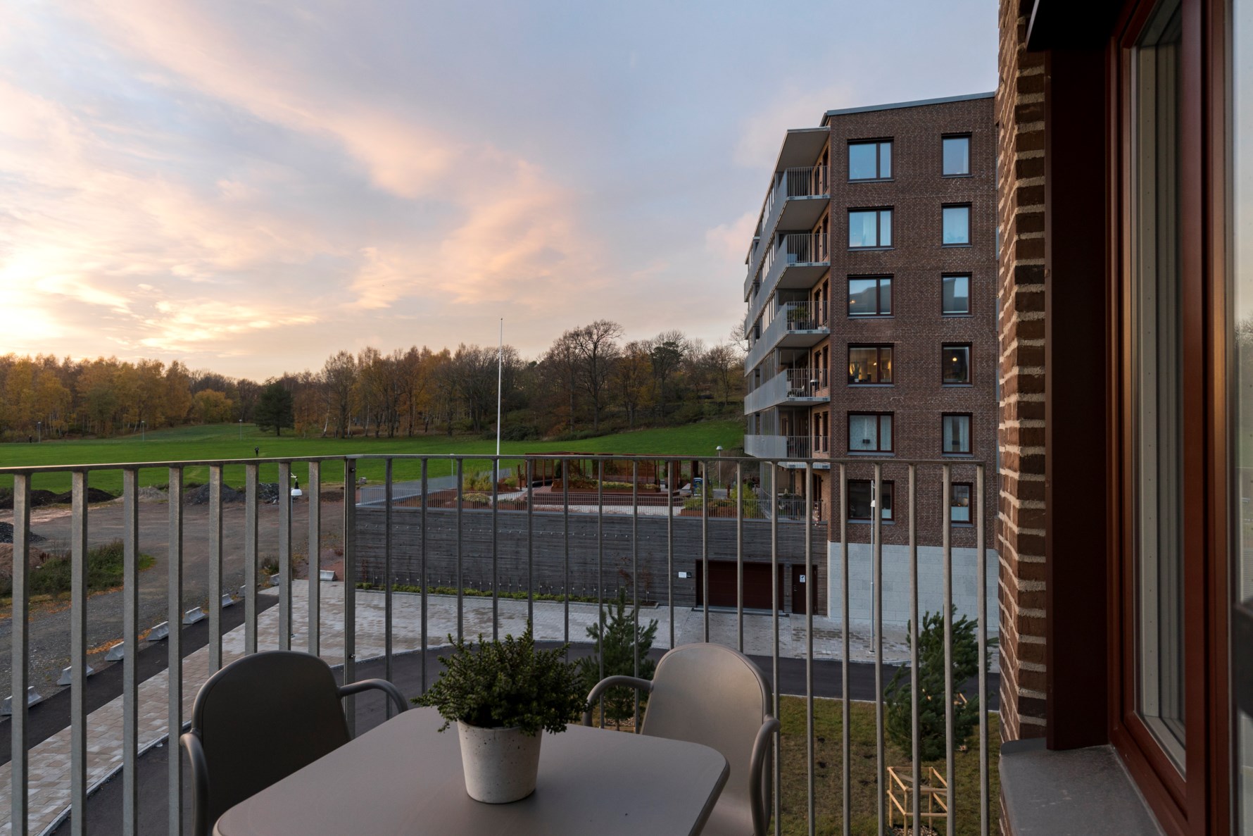 Bild 5 Monsungatan 108