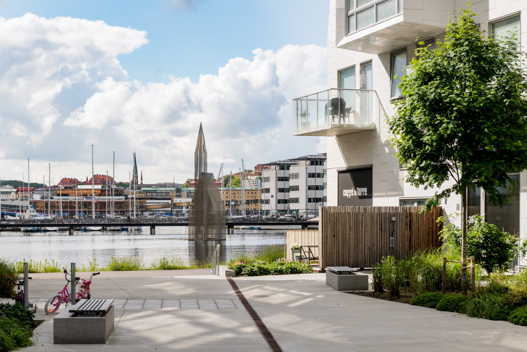 Bild 2 Lindholmshamnen 8