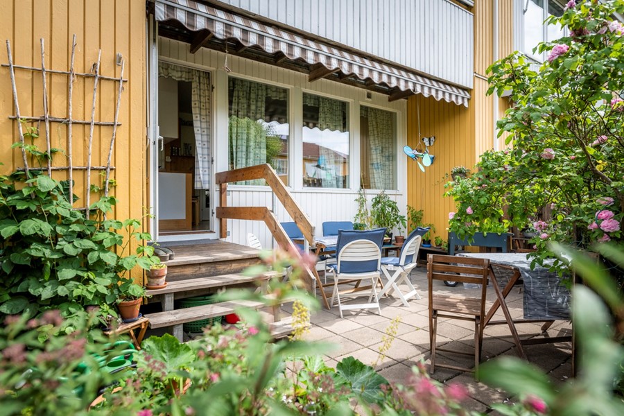 Bild 1 Rävekärrsgatan 77