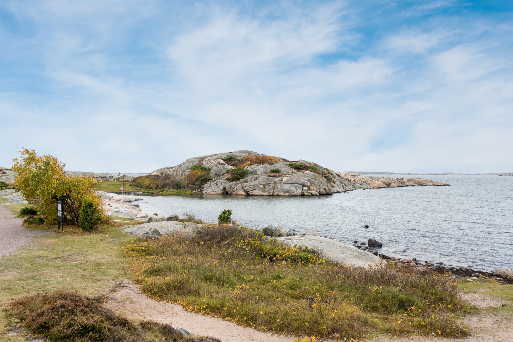 med fina badstränder
