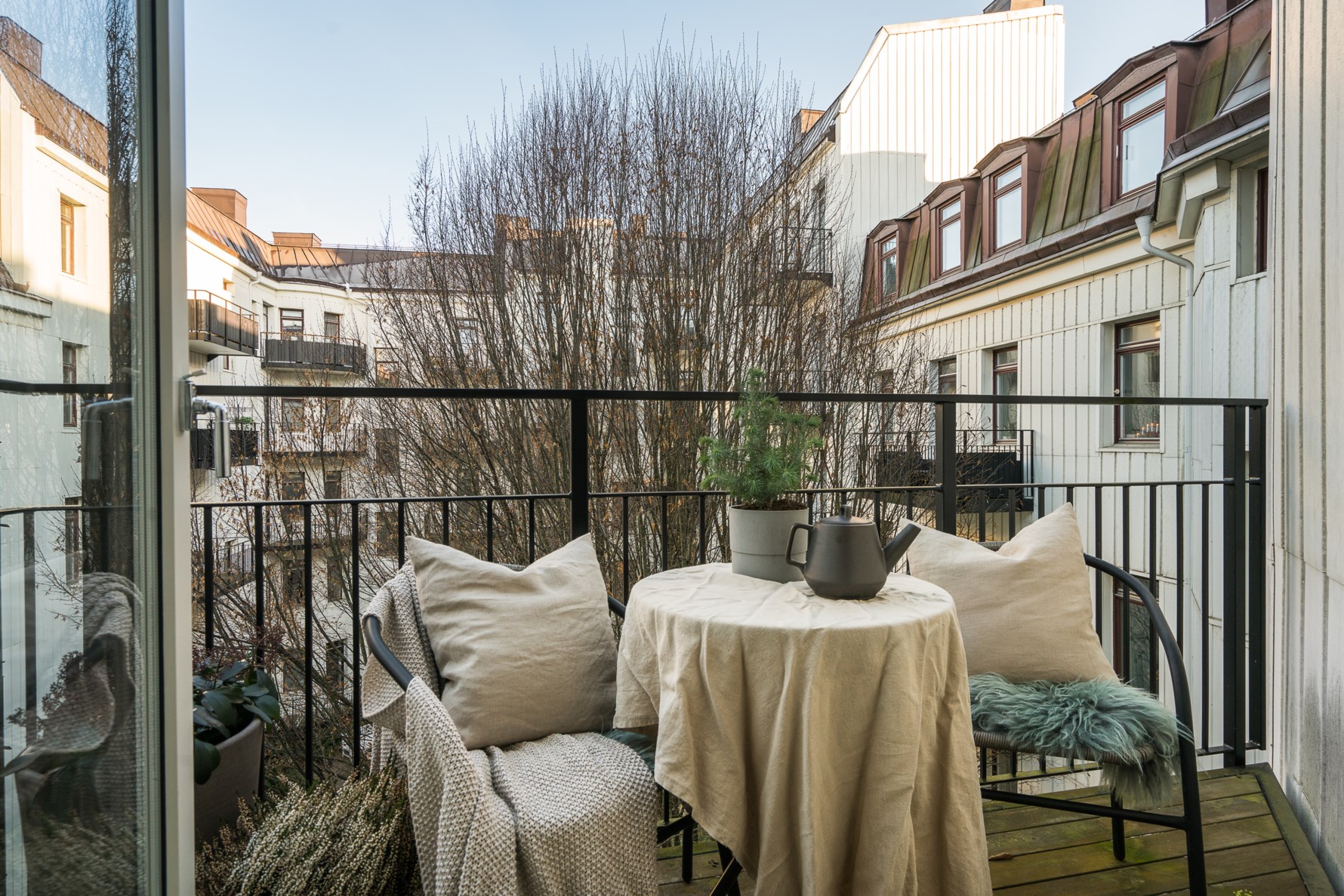 Bild 2 Erik Dahlbergsgatan 28A