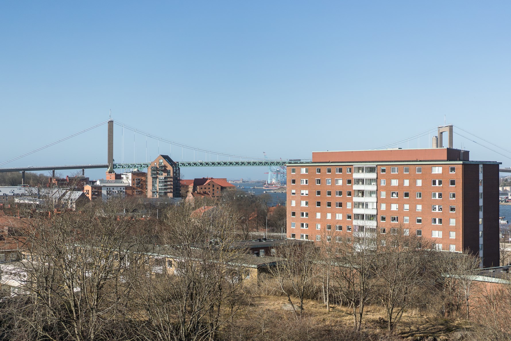 Milsvid utsikt över Göteborg och sol från tidigt till sent!