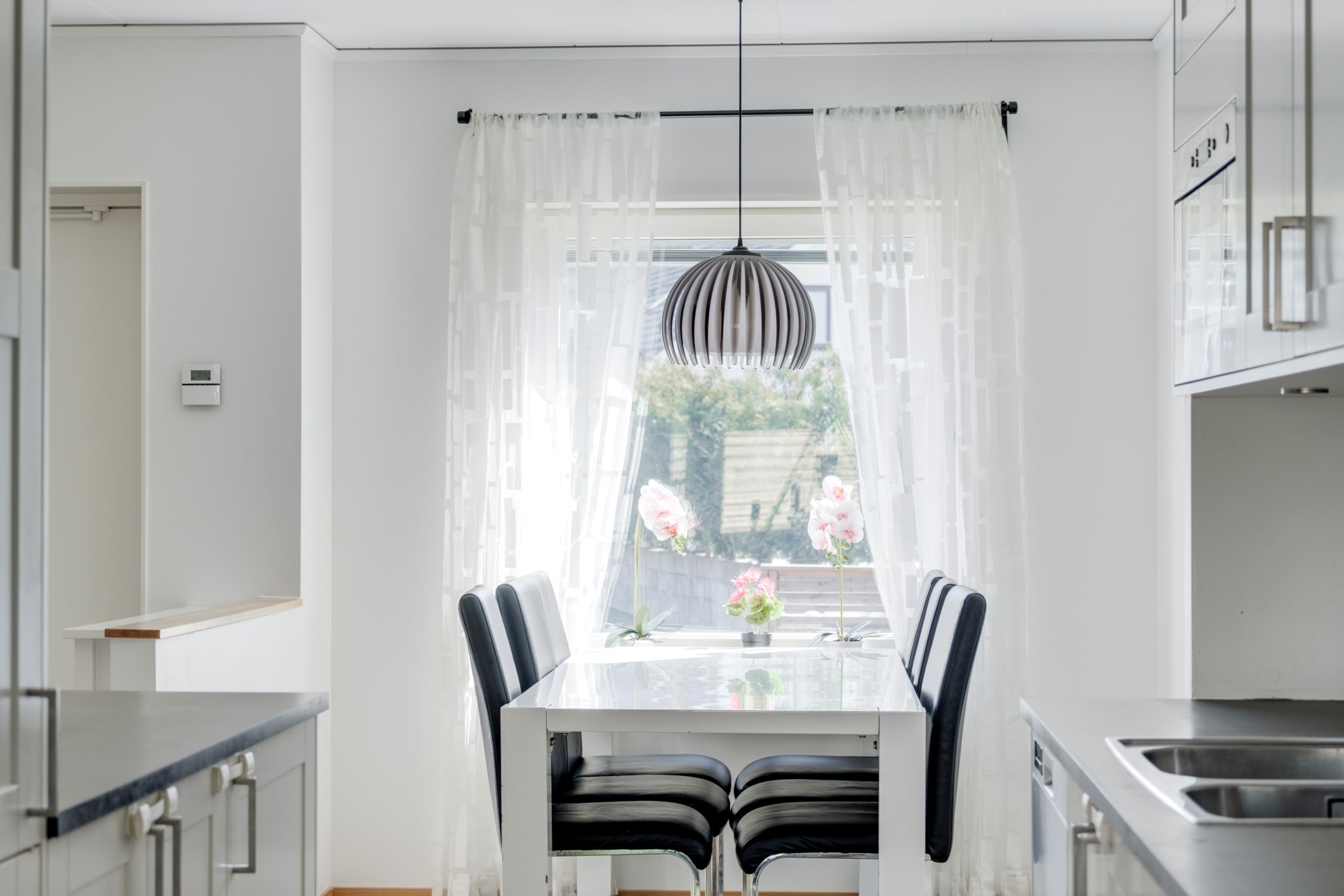 Bild 3 Kryddhyllan 160