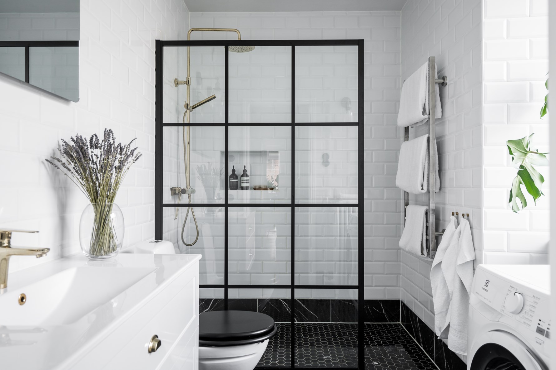 Bild 2 Carlandersplatsen 6