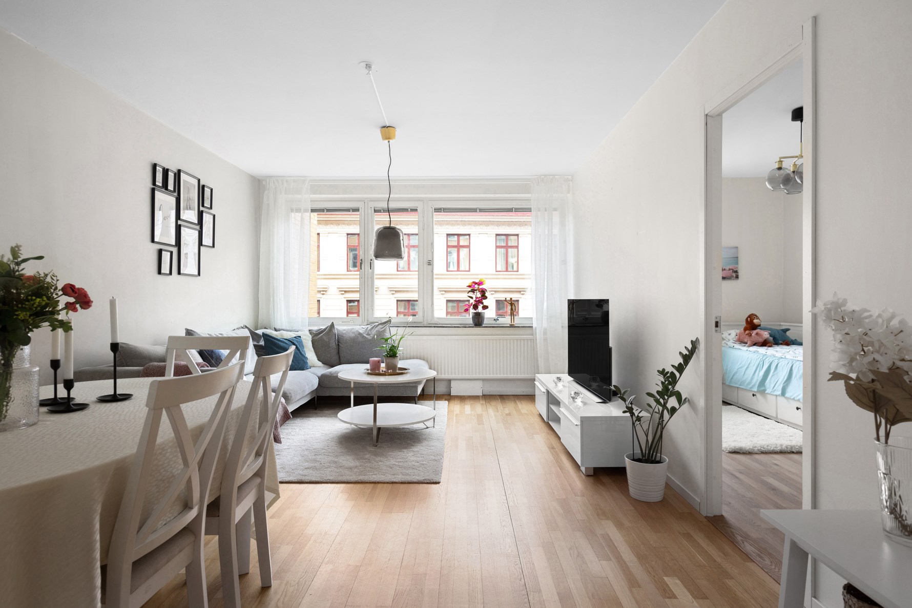 Bild 4 Viktoriagatan 40