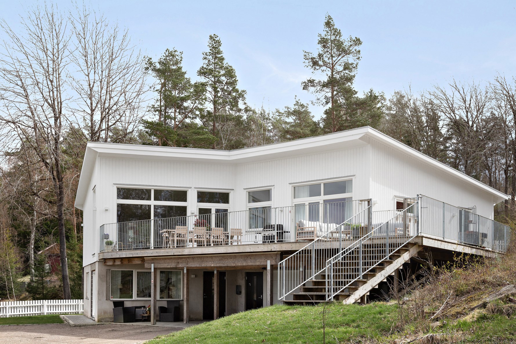 Bild 1 Skogsbovägen 23