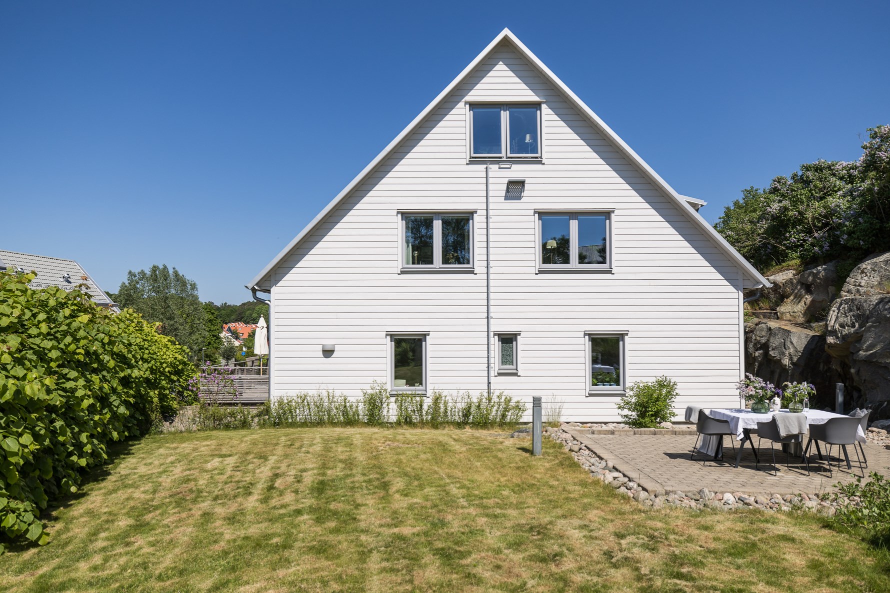 Solsidan i söder med härlig uteplats