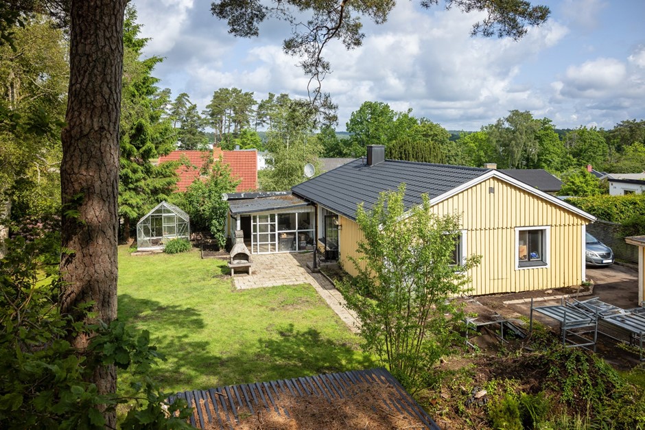 Furuhällsvägen 28