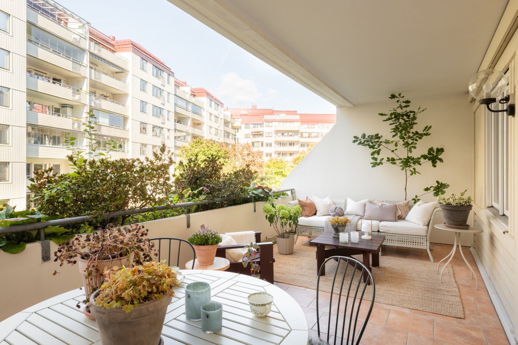 Bild 2 Övre Husargatan 35