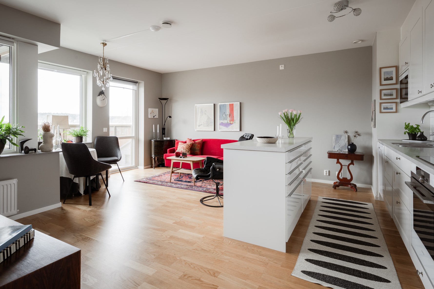 Bild 2 Gnejsvägen 70