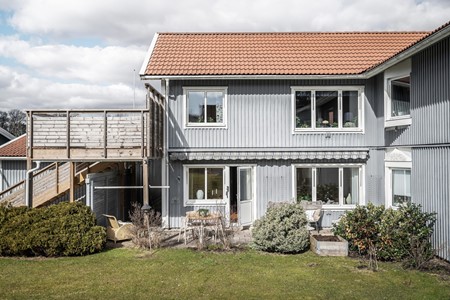 Rönnaräcksvägen 22