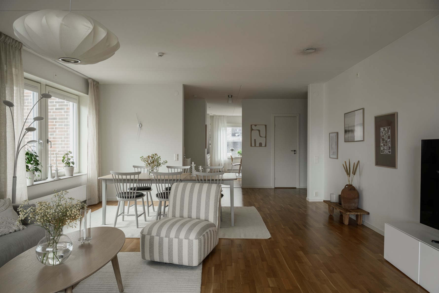 Bild 3 Monsungatan 98