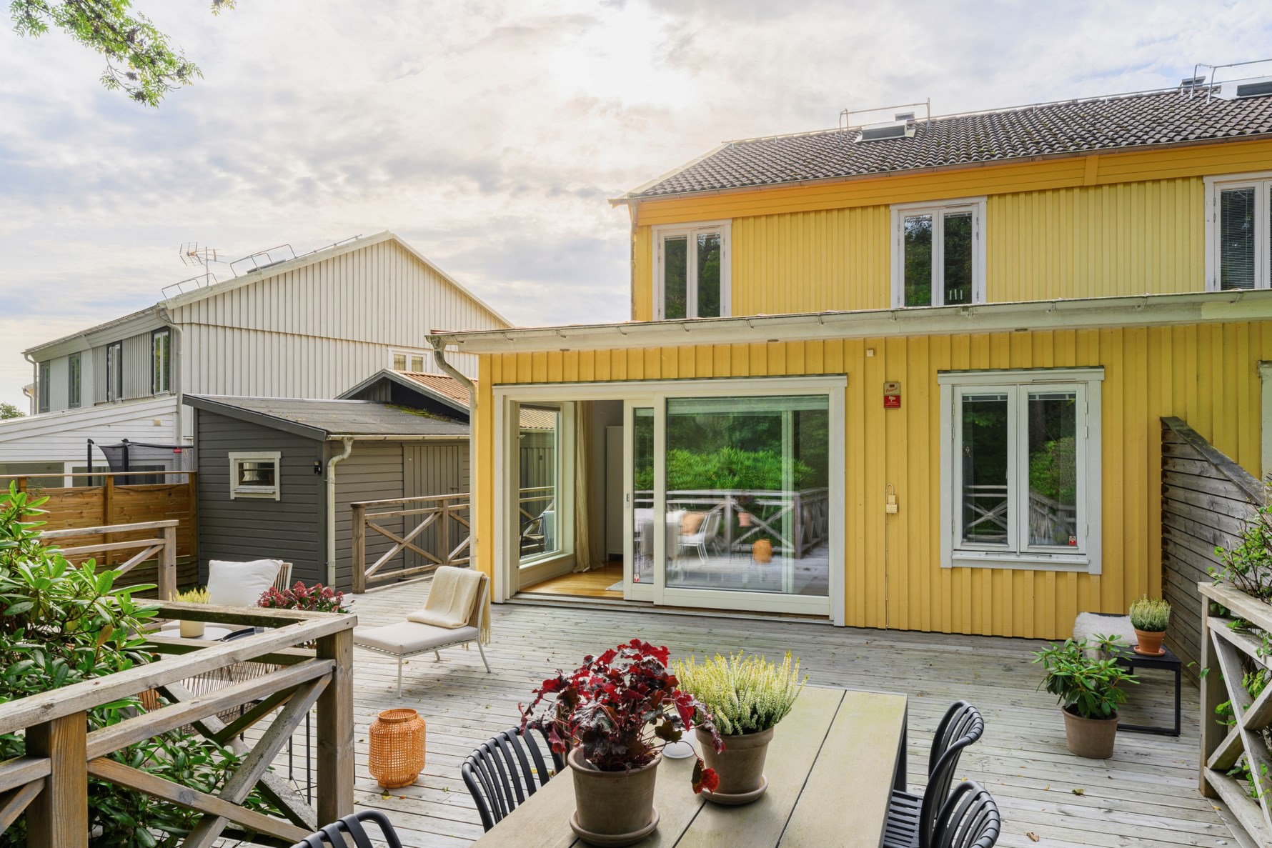 Välkomna till Eklanda Hage 103